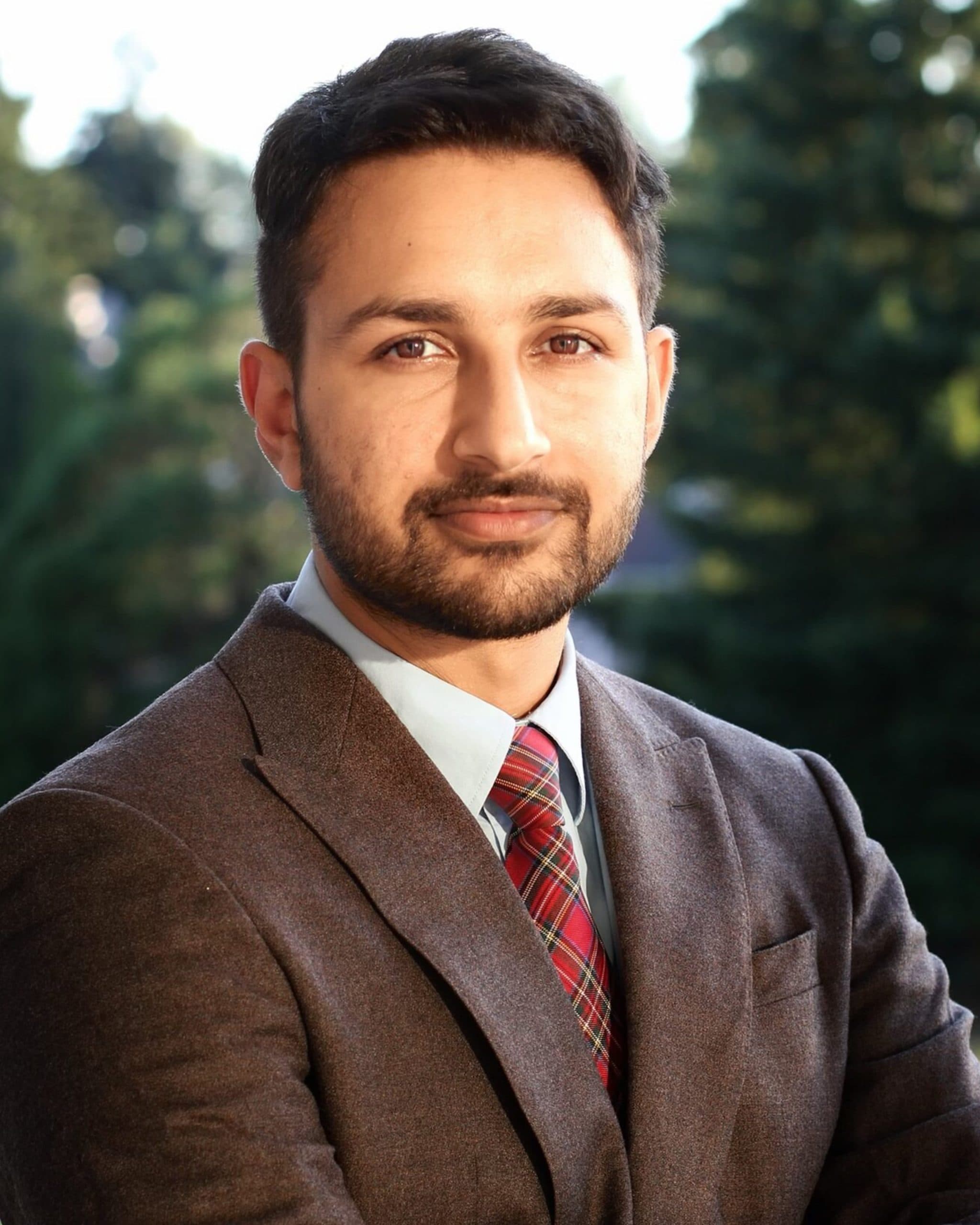 Dr. Apri Dhaliwal